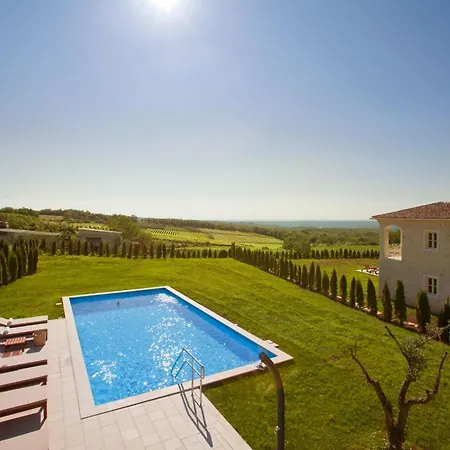Semesterbostad Star Mit Whirlpool By Interhome *